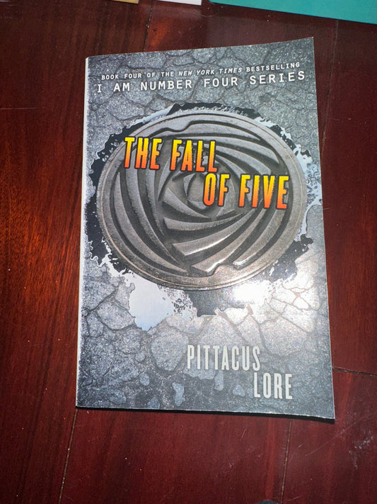 The Fall of Five (Lorien Legacies, 4) Paperback by Pittacus Lore