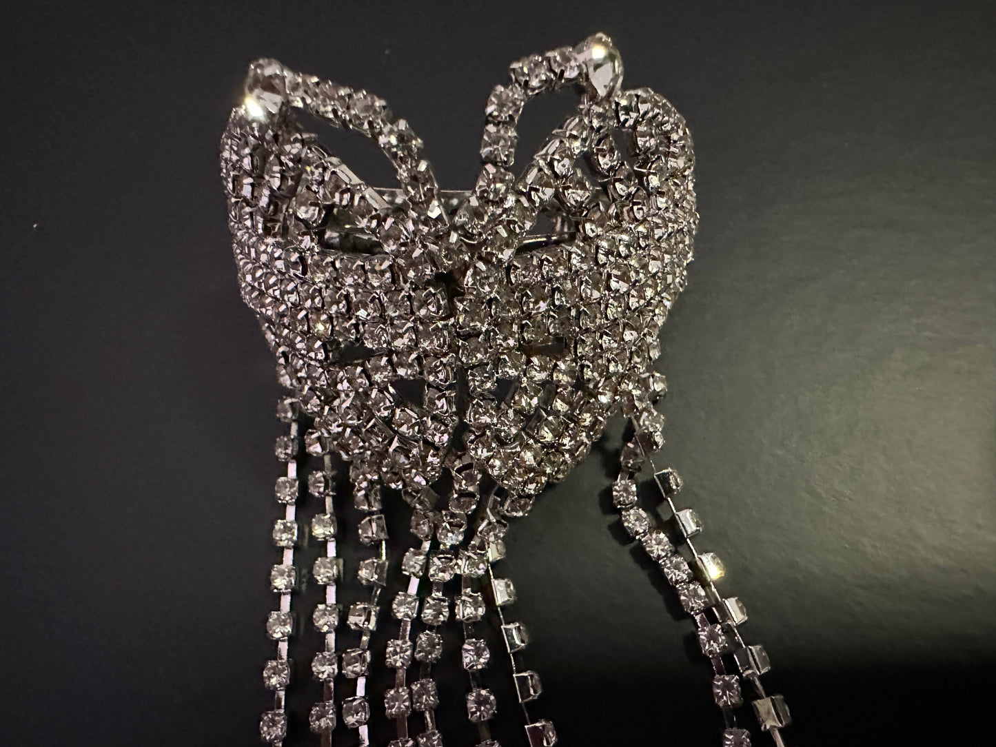 Sparkling Rhinestone long tassel butterfly hairclip